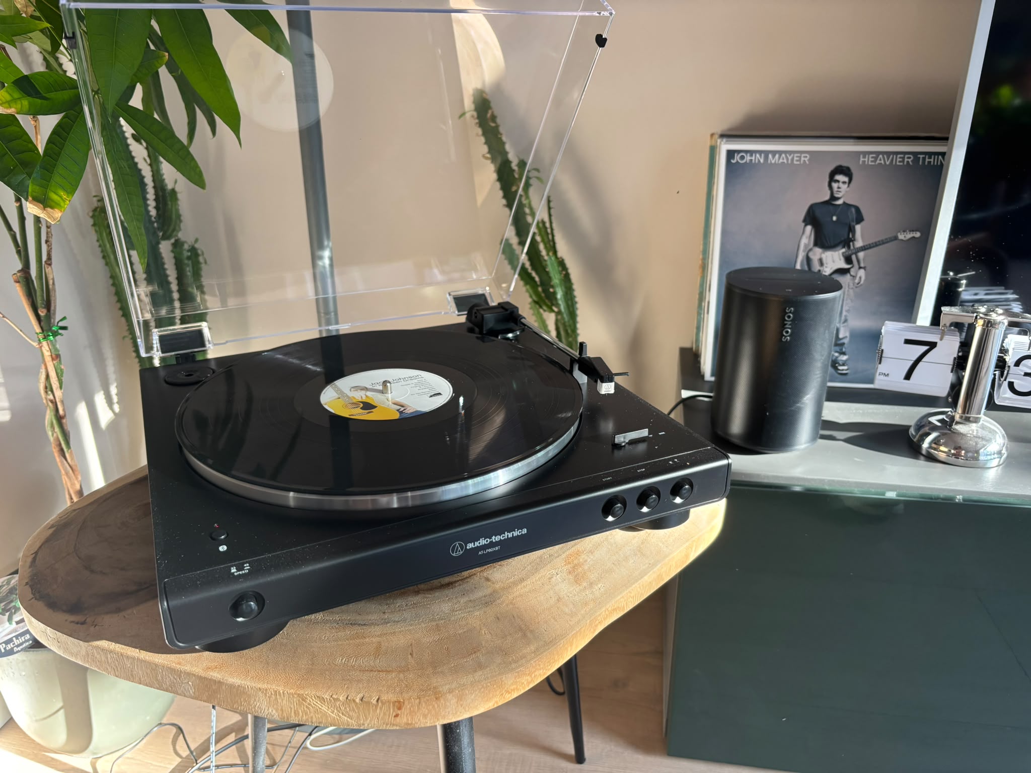 How to Connect a Turntable to Bluetooth Speakers